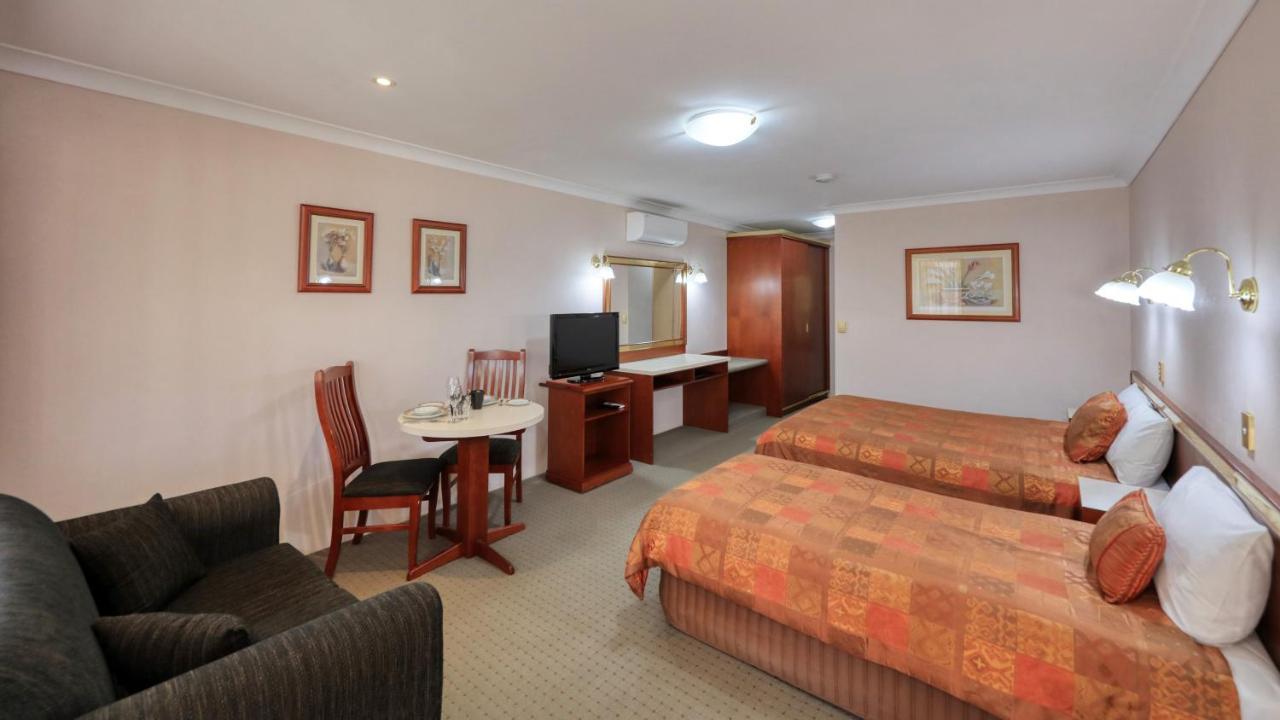 Southern Comfort Motor Inn Cootamundra Ngoại thất bức ảnh